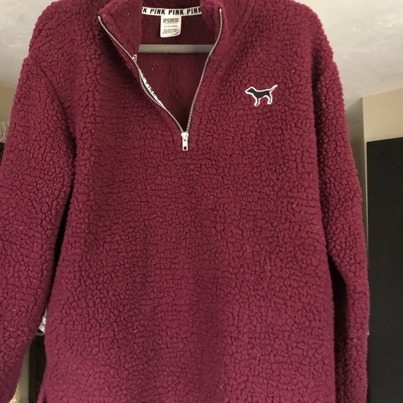 Pullover - Picture 3 of 3